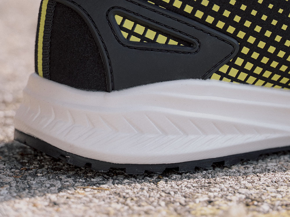 Midsole with Supercritical Foam