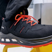 ELTEN Modell MADDOX XXR black-red Low ESD S3S